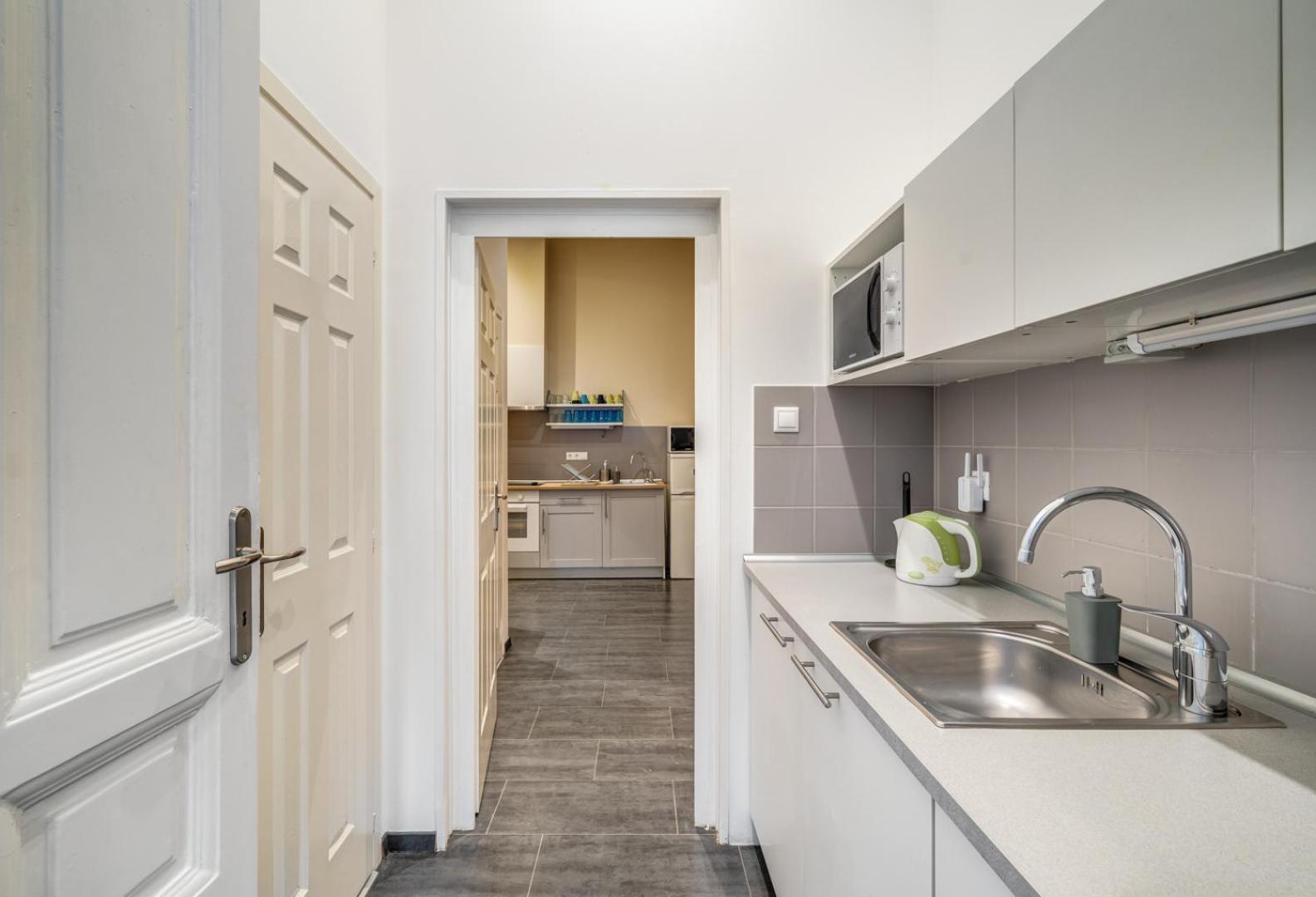 Downtown Delight - Erzsebet Blvd - 13 Ppl Apartment Budapest Luaran gambar