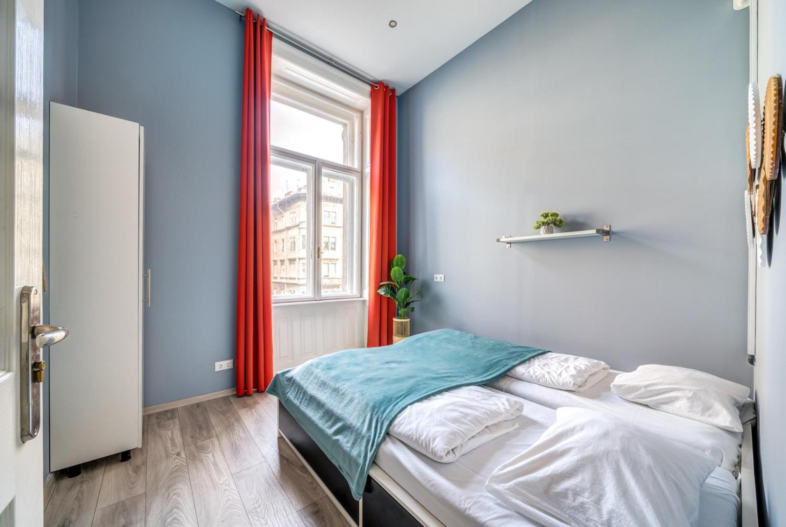 Downtown Delight - Erzsebet Blvd - 13 Ppl Apartment Budapest Luaran gambar