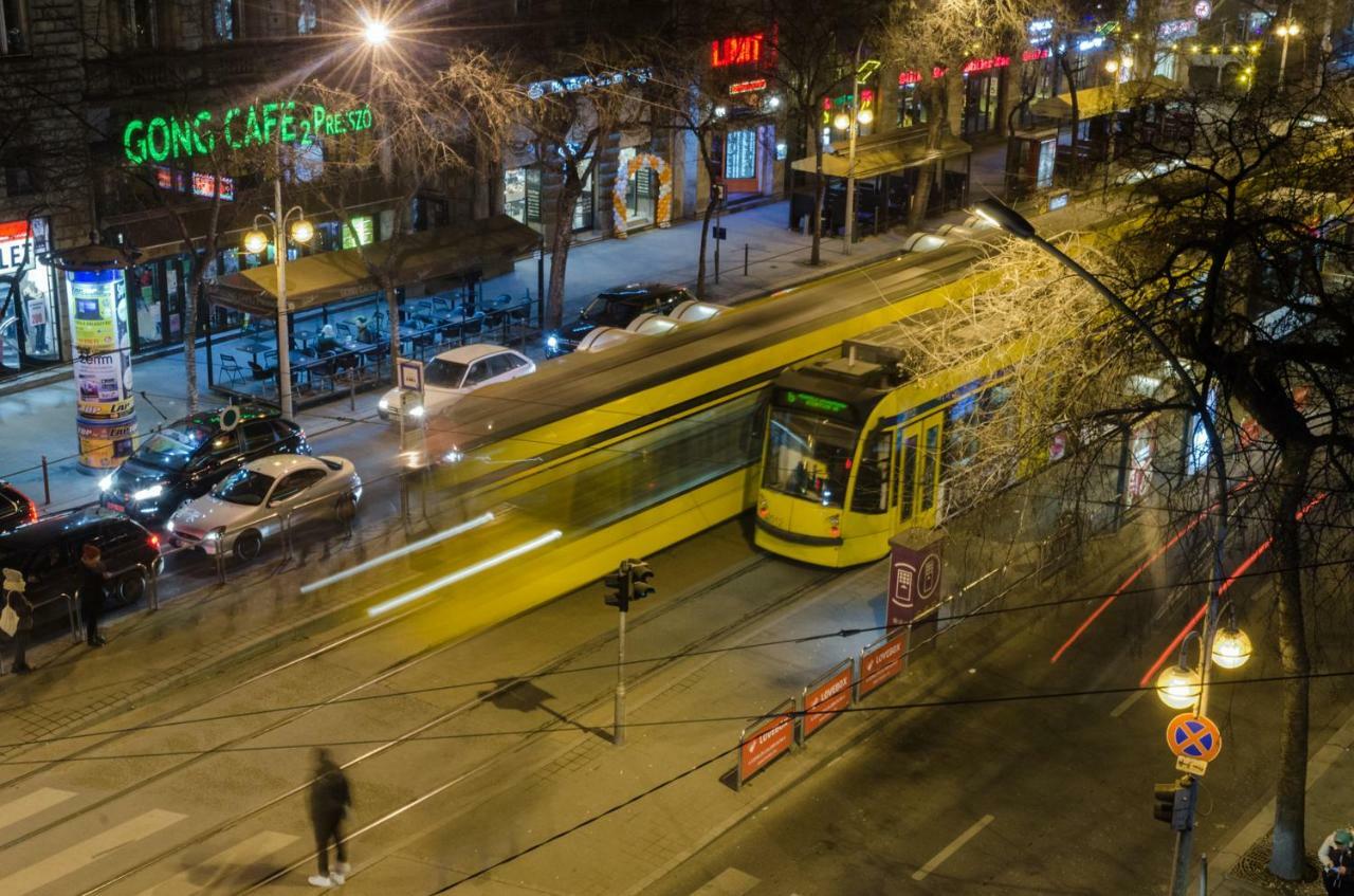 Downtown Delight - Erzsebet Blvd - 13 Ppl Apartment Budapest Luaran gambar